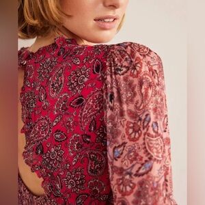 Boden Sheer Ruffle Blouse size 8